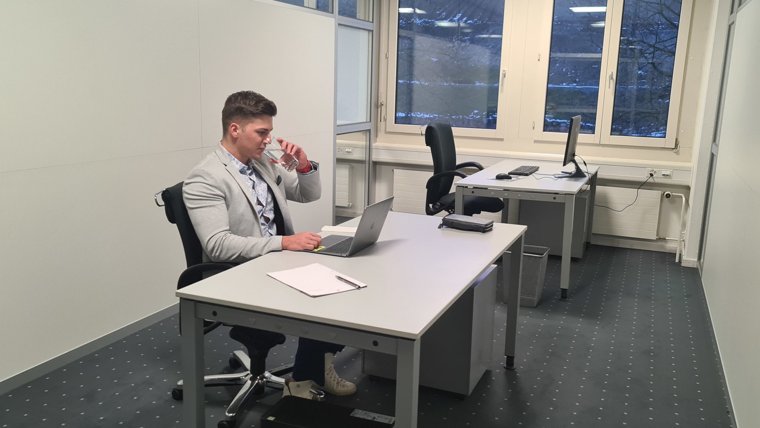 Co-Working